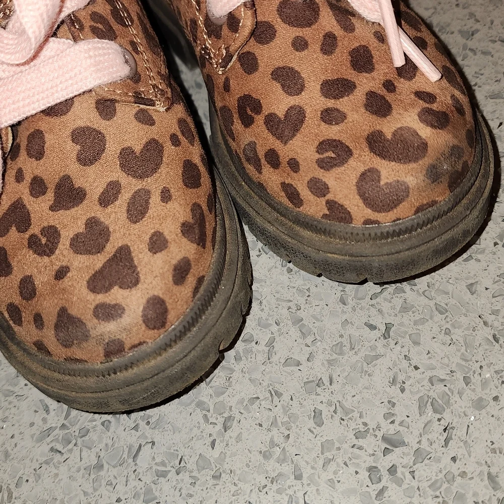 Cat & Jack Girls' Brown Leopard Print Lace-Up Boots with Pink Laces